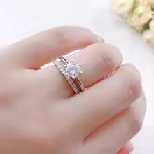 Adjustable Solitaire Ring for Women